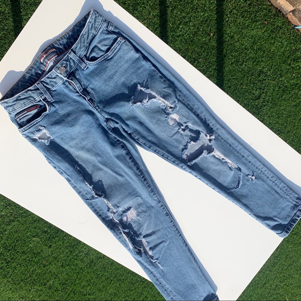 Tommy Hilfiger Ripped Boyfriend Jeans